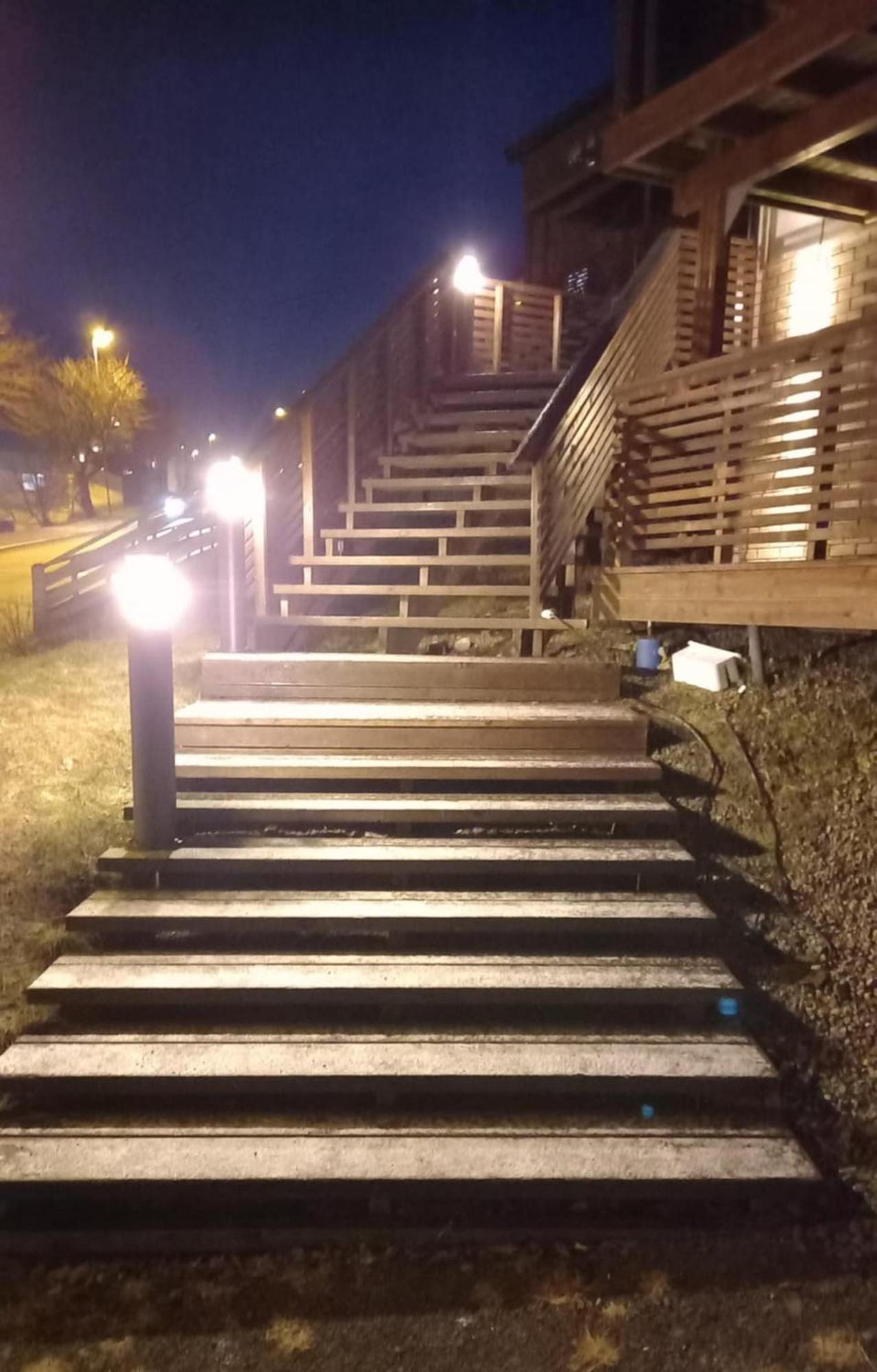 Koselig Og Moderne Leilighet, Meget Sentralt I Narvik Med Gratis Parkering! 외부 사진